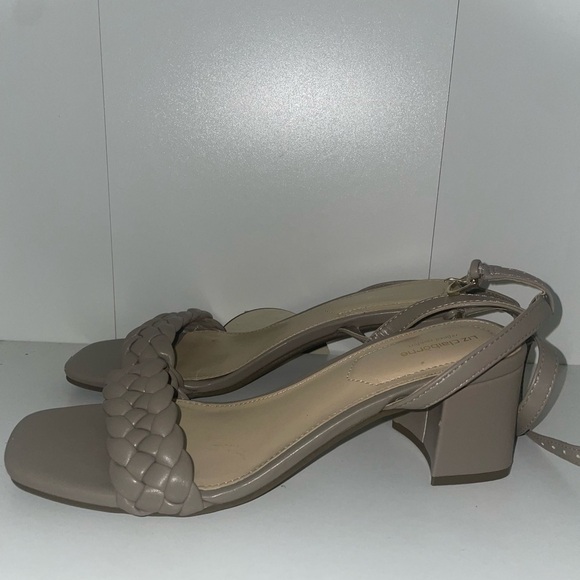 Taupe Heels🩶braided block heels gray heels ankle strap open toe chunky heels - Picture 5 of 11